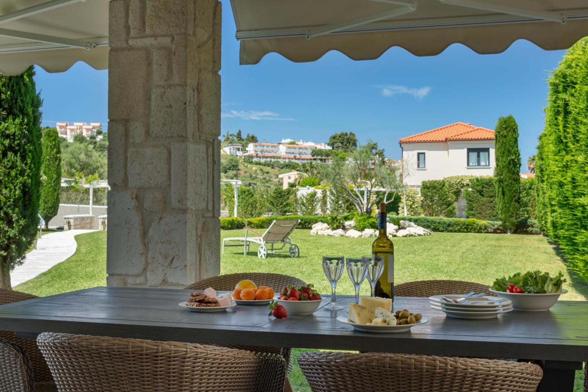 Pohoda Villas Resort Skála Foúrkas Buitenkant foto